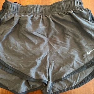 Lot of 4 athletic shorts sold together